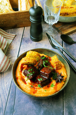 Travers de bœuf braisés au miel 